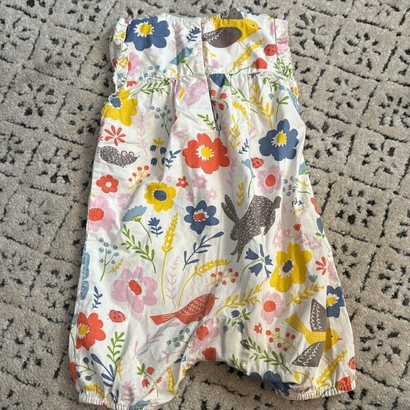 DELETE Baby Boden Romper Floral Meadow Bird Butterfly Bunny Sz 6-12 mo - Picture 6 of 6